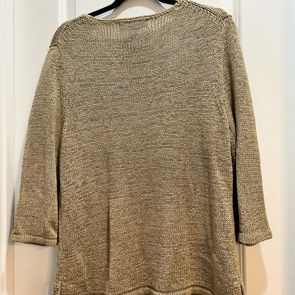 AUGUST SILK Tan V-neck sweater pullover 3/4 Sleeves Armpit To Armpit 22” XL - Picture 6 of 6